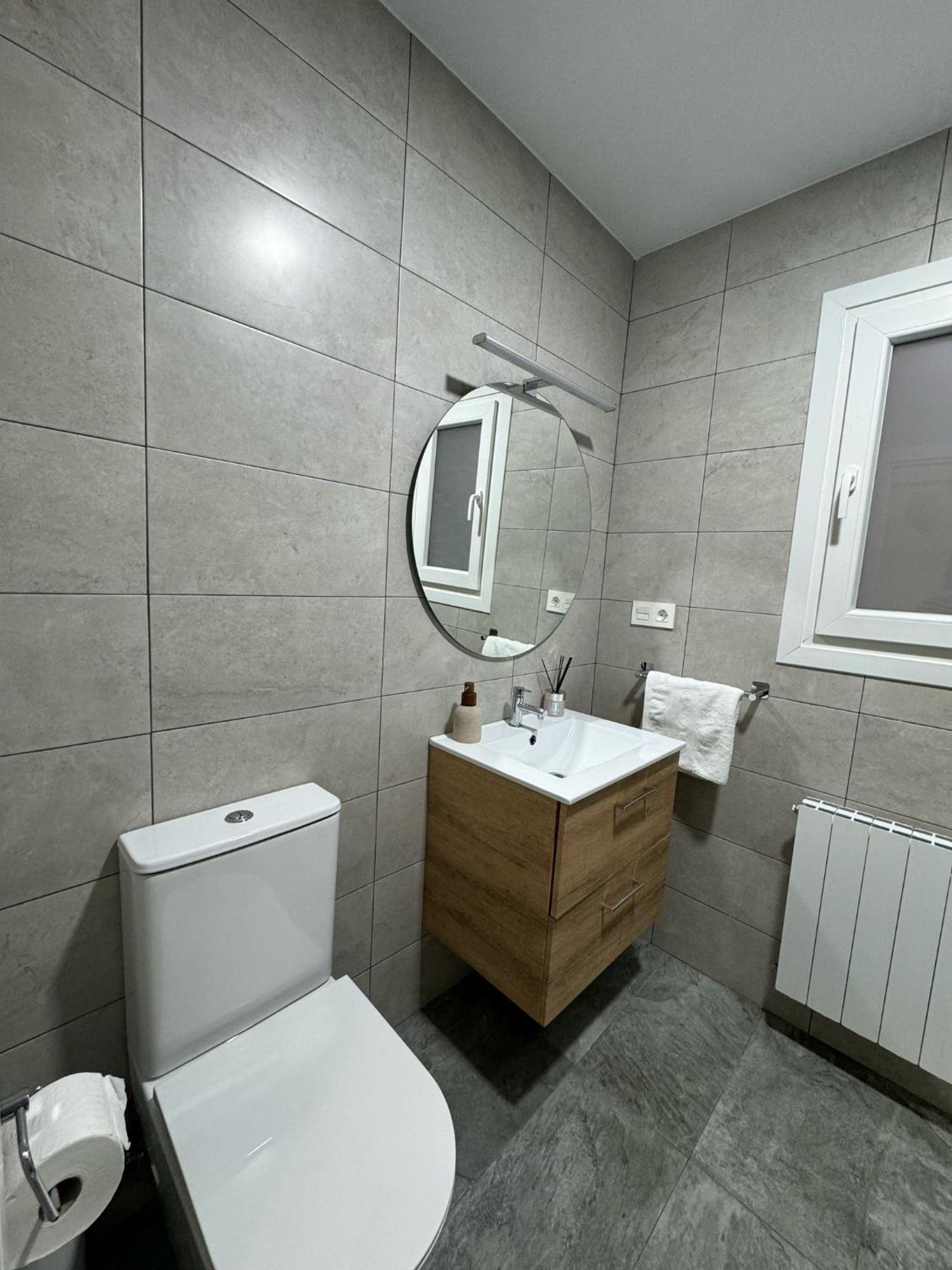 Piso Nuevo A 10 Minutos De San Sebastian Apartment Lasarte Oria Екстериор снимка
